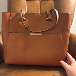 Large leather tote bag